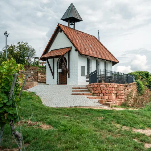 Seit dem 12. Jhdt. steht sie auf dem Michelsberg Seit dem 12. Jhdt. steht sie auf dem Michelsberg